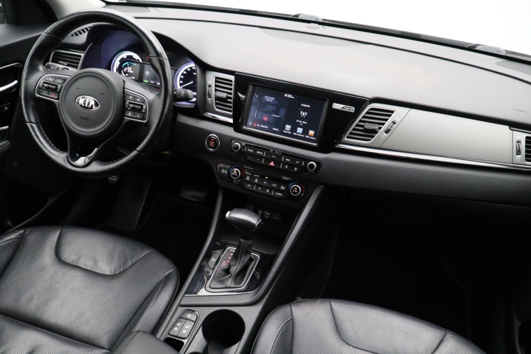 Kia Niro - 1.6 GDi Hybrid ExecutiveLine 32