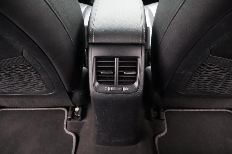 Kia Niro - 1.6 GDi Hybrid ExecutiveLine 34