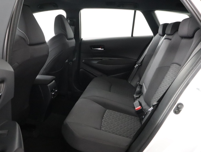 Toyota Corolla Touring Sports - 1.8 Hybrid Active 18