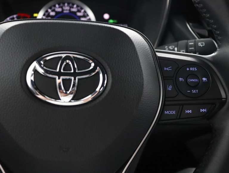 Toyota Corolla Touring Sports - 1.8 Hybrid Active 21