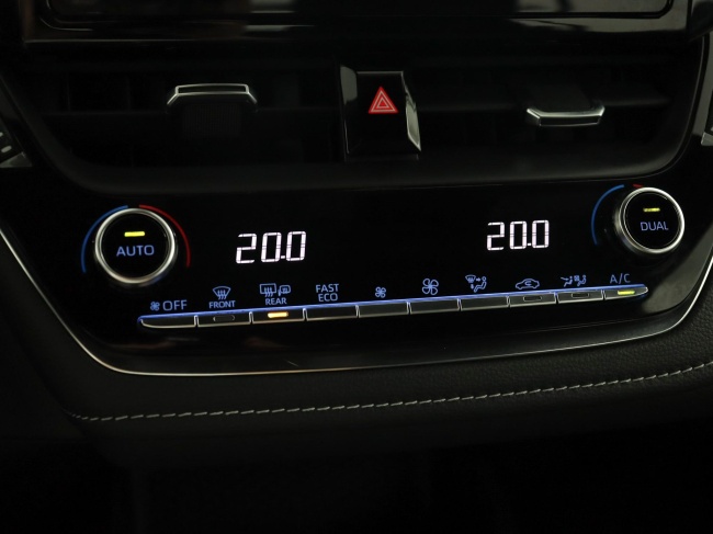 Toyota Corolla Touring Sports - 1.8 Hybrid Active