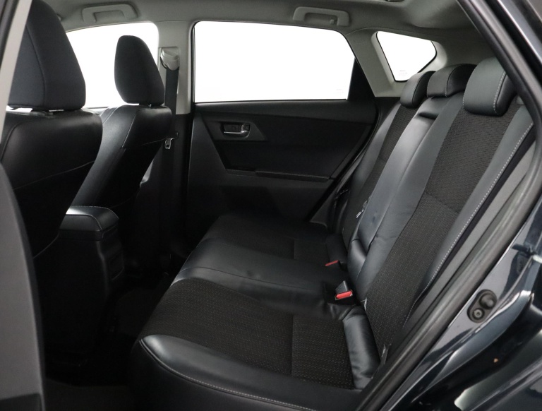 Toyota Auris - 1.8 Hybrid Lease Pro 18