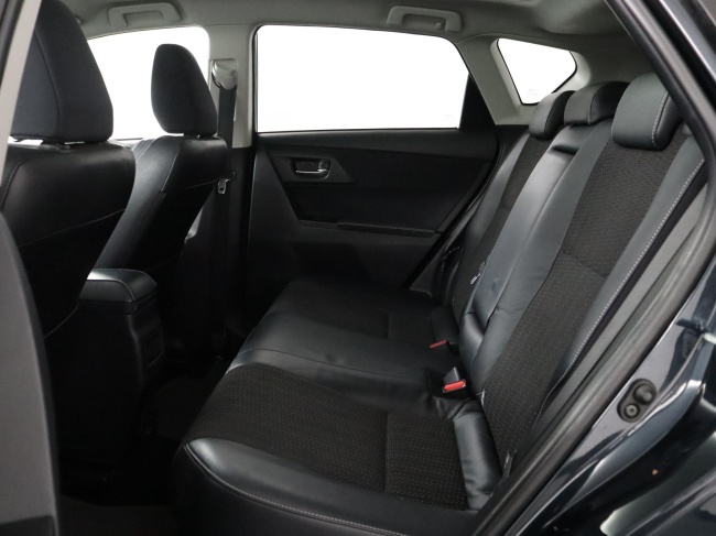 Toyota Auris - 1.8 Hybrid Lease Pro