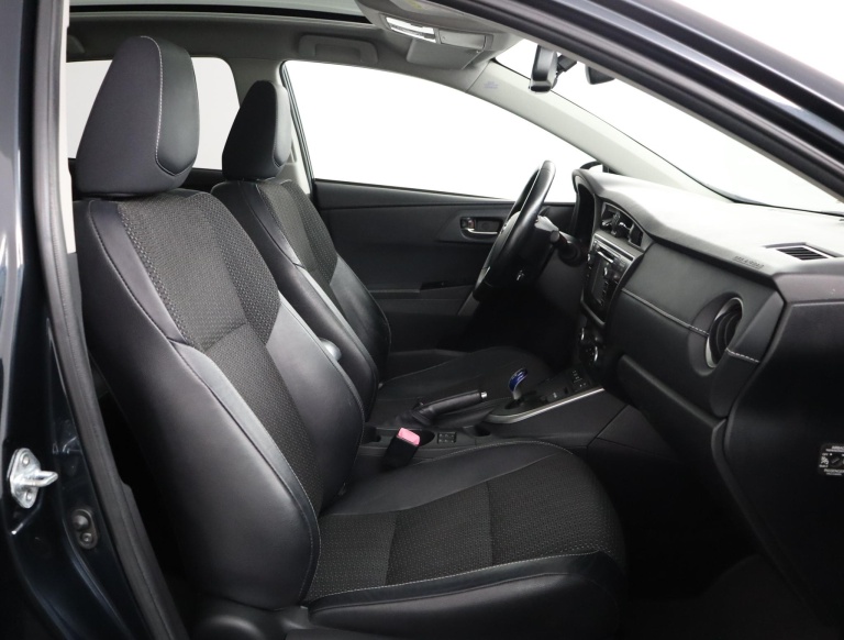 Toyota Auris - 1.8 Hybrid Lease Pro 22