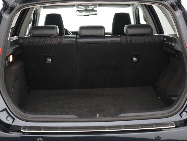 Toyota Auris - 1.8 Hybrid Lease Pro 23