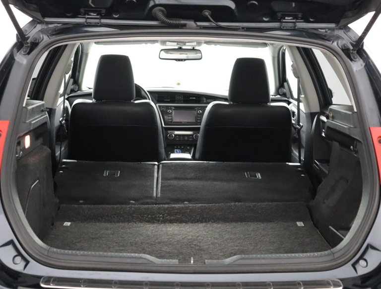 Toyota Auris - 1.8 Hybrid Lease Pro 25