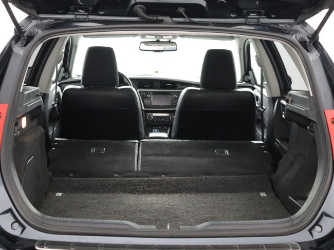 Toyota Auris - 1.8 Hybrid Lease Pro