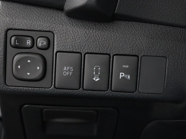 Toyota Auris - 1.8 Hybrid Lease Pro