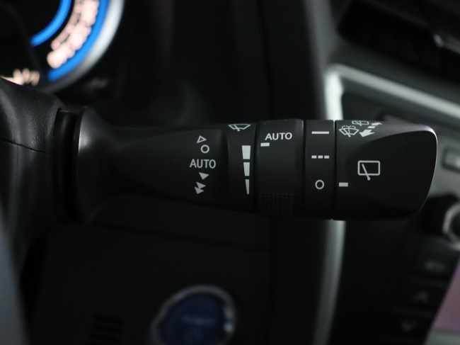 Toyota Auris - 1.8 Hybrid Lease Pro