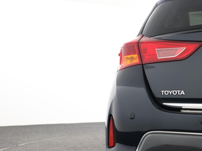 Toyota Auris - 1.8 Hybrid Lease Pro