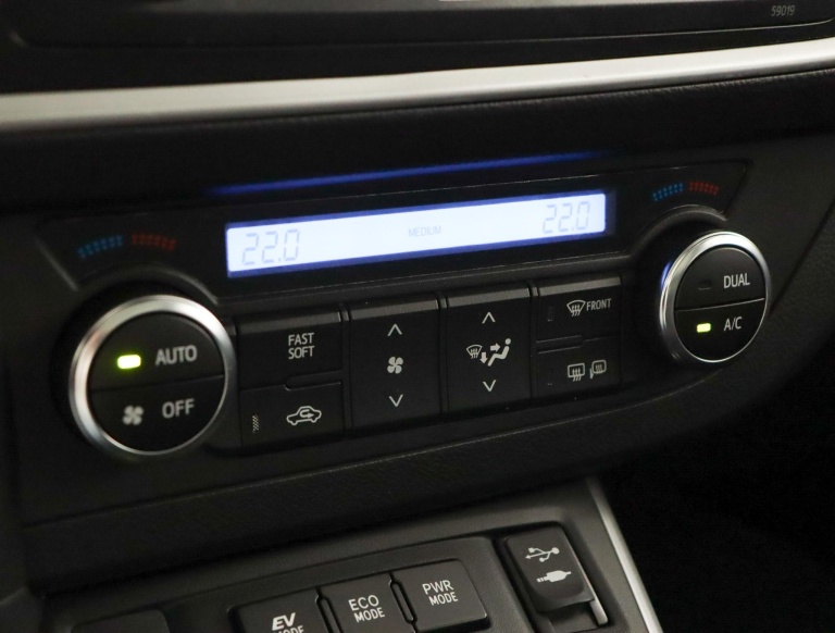 Toyota Auris - 1.8 Hybrid Lease Pro 7