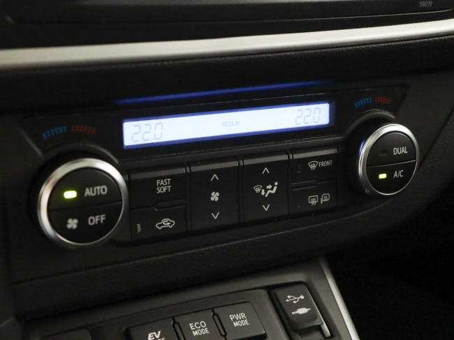 Toyota Auris - 1.8 Hybrid Lease Pro