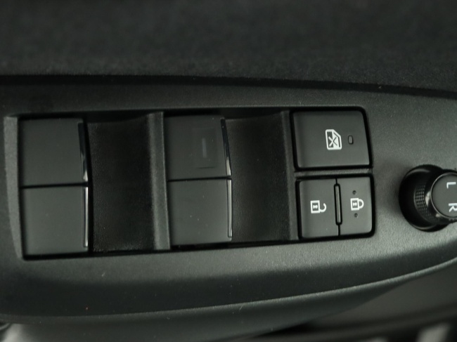 Toyota Yaris - 1.5 VVT-i Dynamic