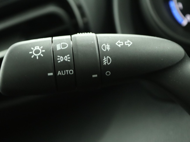 Toyota Yaris - 1.5 VVT-i Dynamic