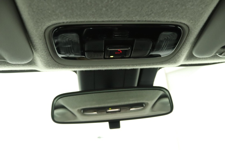 Toyota Yaris - 1.5 VVT-i Dynamic 33