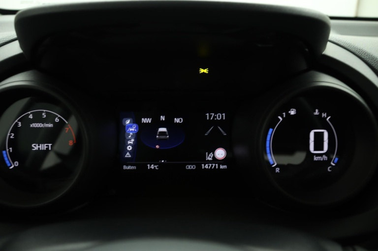 Toyota Yaris - 1.5 VVT-i Dynamic 47