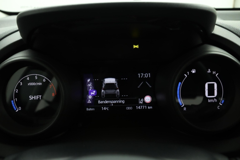 Toyota Yaris - 1.5 VVT-i Dynamic 50