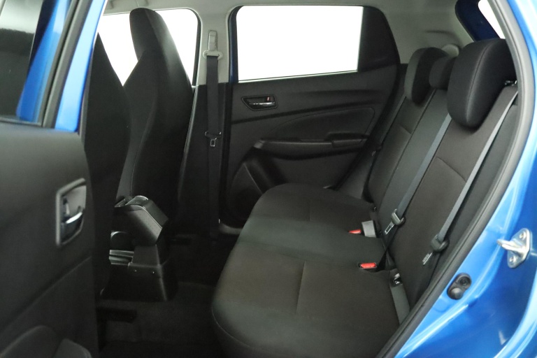 Suzuki Swift - 1.4 Sport Smart Hybrid 18