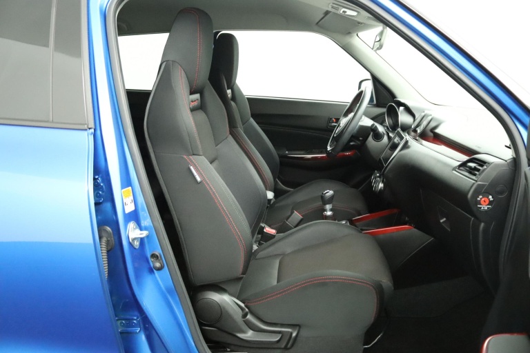 Suzuki Swift - 1.4 Sport Smart Hybrid 22