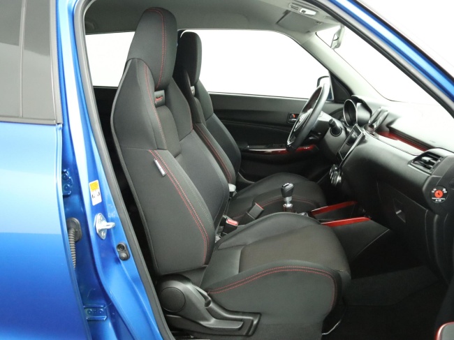 Suzuki Swift - 1.4 Sport Smart Hybrid