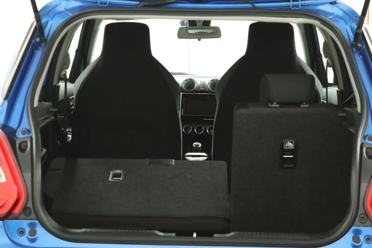 Suzuki Swift - 1.4 Sport Smart Hybrid 25