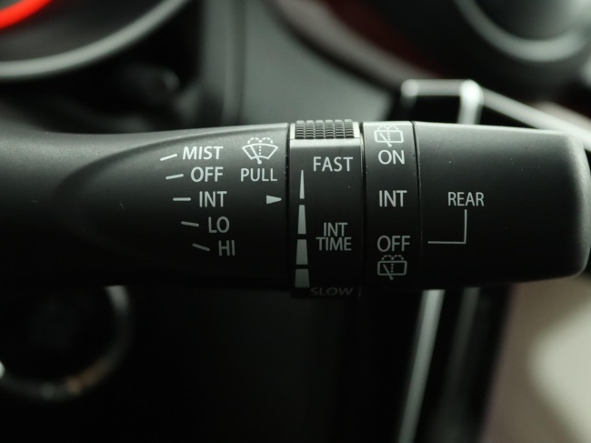 Suzuki Swift - 1.4 Sport Smart Hybrid