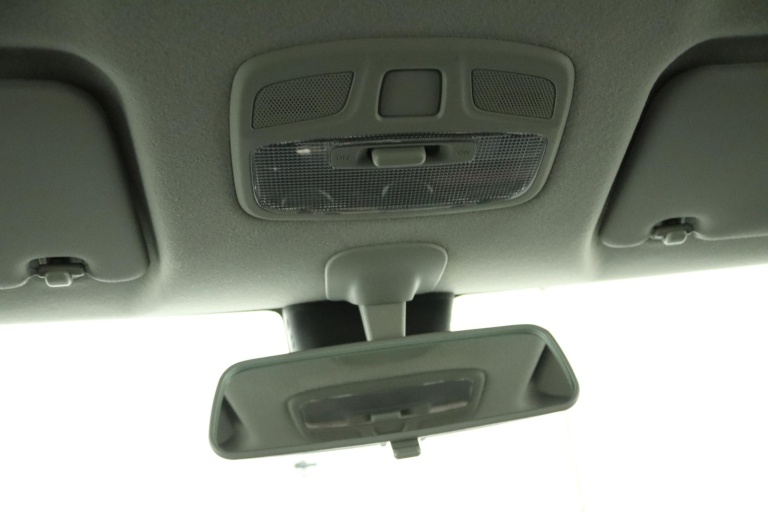 Suzuki Swift - 1.4 Sport Smart Hybrid 33