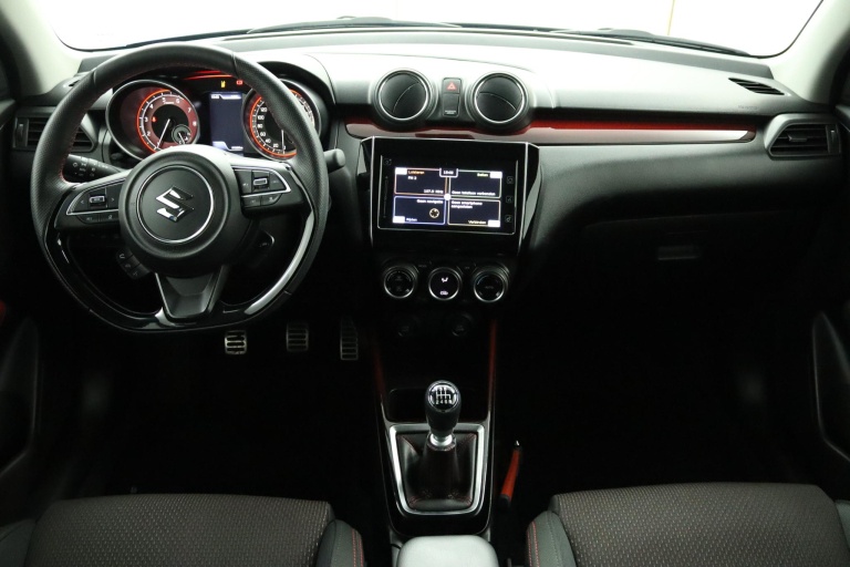 Suzuki Swift - 1.4 Sport Smart Hybrid 4