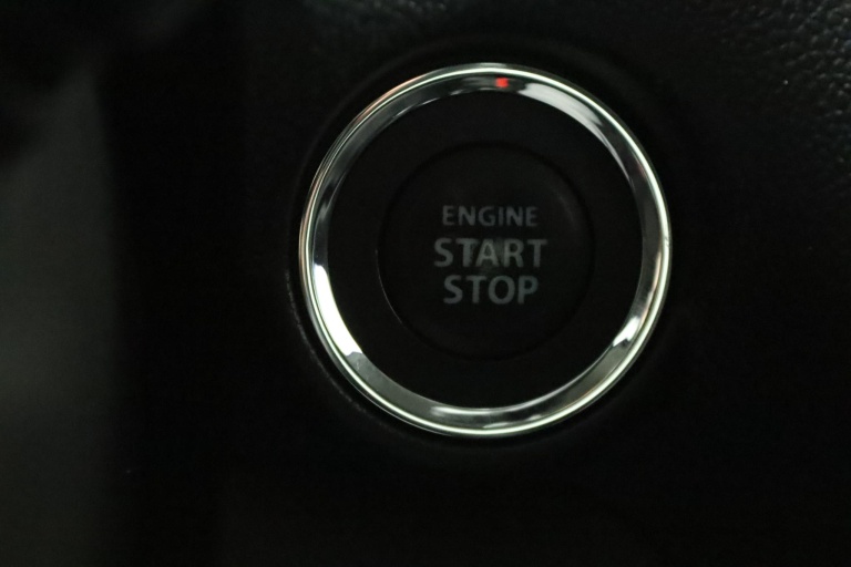 Suzuki Swift - 1.4 Sport Smart Hybrid 44