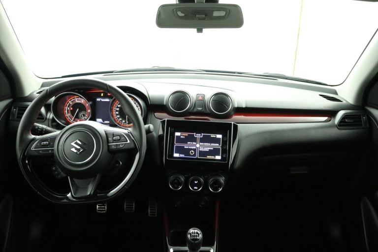 Suzuki Swift - 1.4 Sport Smart Hybrid 64