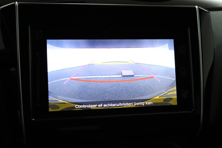 Suzuki Swift - 1.4 Sport Smart Hybrid 9