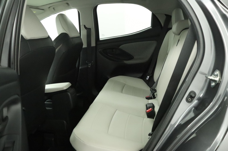 Toyota Yaris - 1.5 Hybrid Launch Edition 18