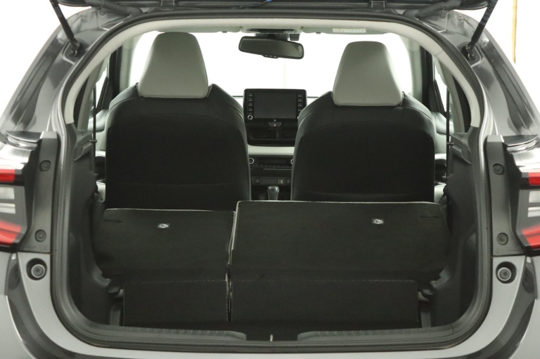 Toyota Yaris - 1.5 Hybrid Launch Edition 26