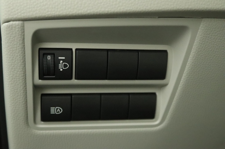 Toyota Yaris - 1.5 Hybrid Launch Edition 29