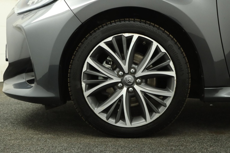 Toyota Yaris - 1.5 Hybrid Launch Edition 37