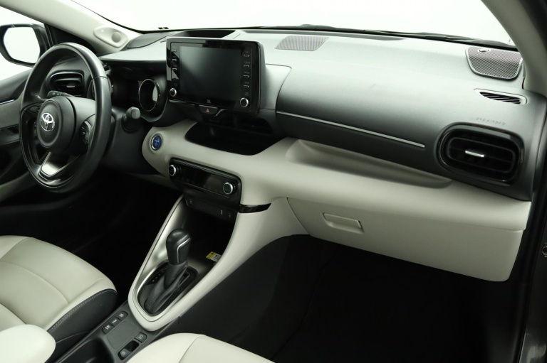 Toyota Yaris - 1.5 Hybrid Launch Edition 42