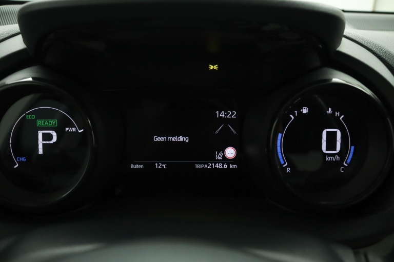 Toyota Yaris - 1.5 Hybrid Launch Edition 53