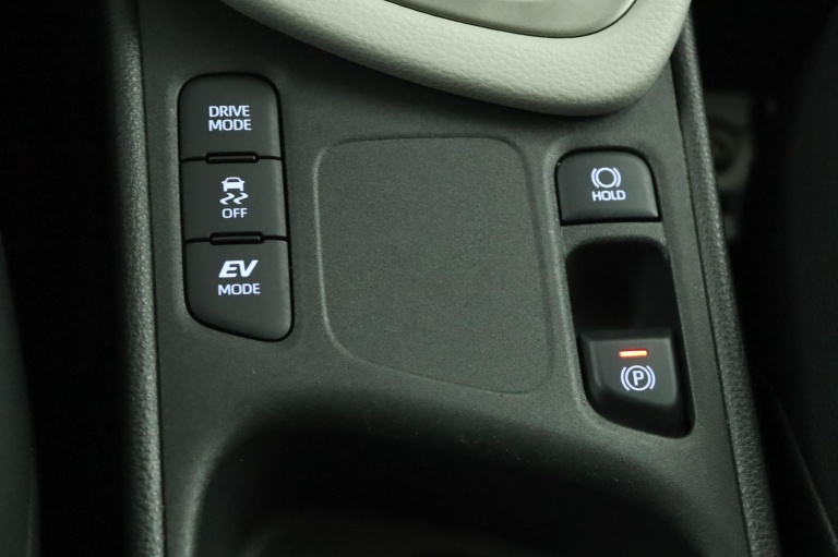 Toyota Yaris - 1.5 Hybrid Launch Edition 63