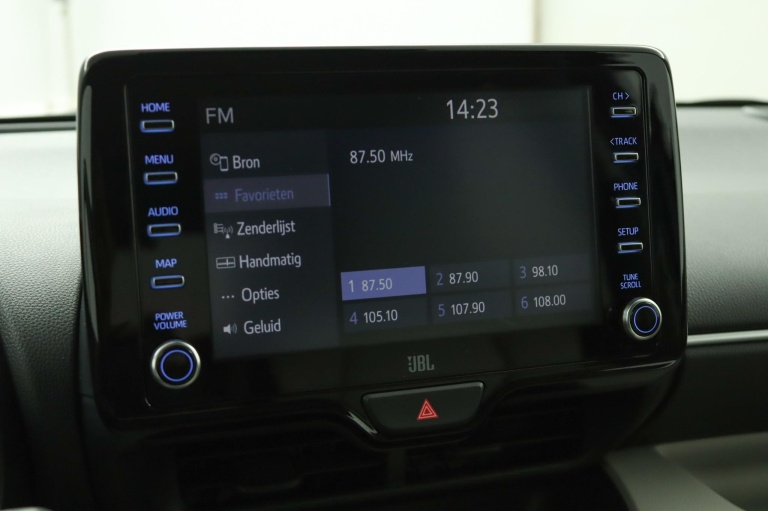 Toyota Yaris - 1.5 Hybrid Launch Edition 8