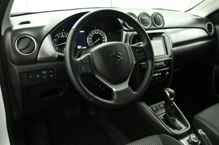 Suzuki Vitara - 1.5 Hybrid Select AllGrip 64