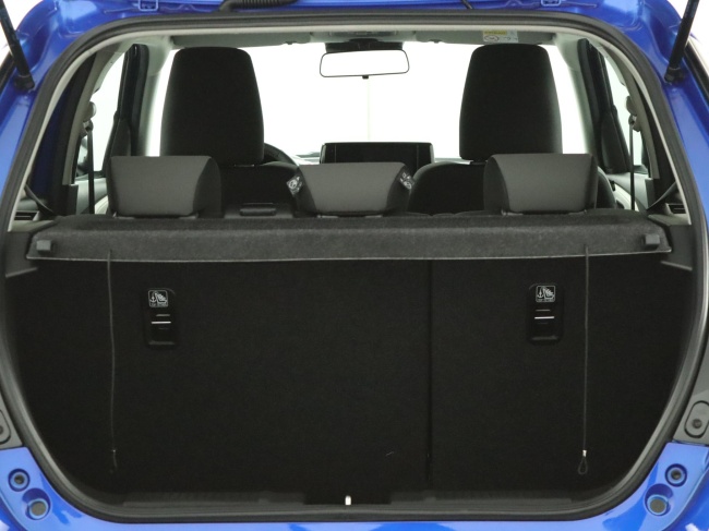 Suzuki Swift - 1.2 Style Smart Hybrid