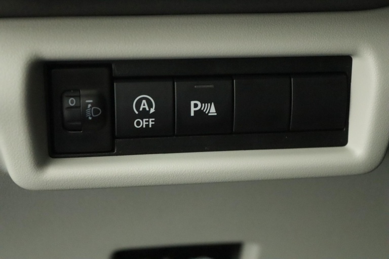 Suzuki Swift - 1.2 Style Smart Hybrid 31