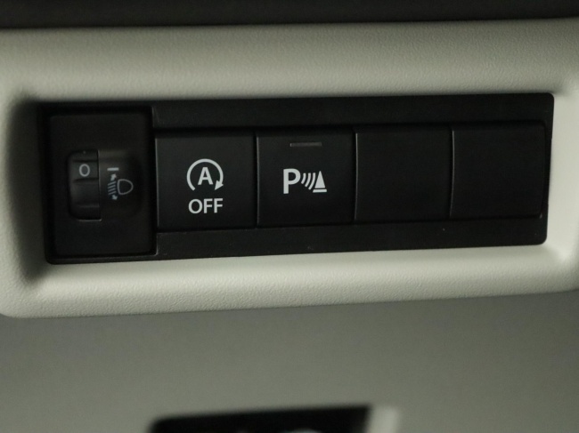 Suzuki Swift - 1.2 Style Smart Hybrid