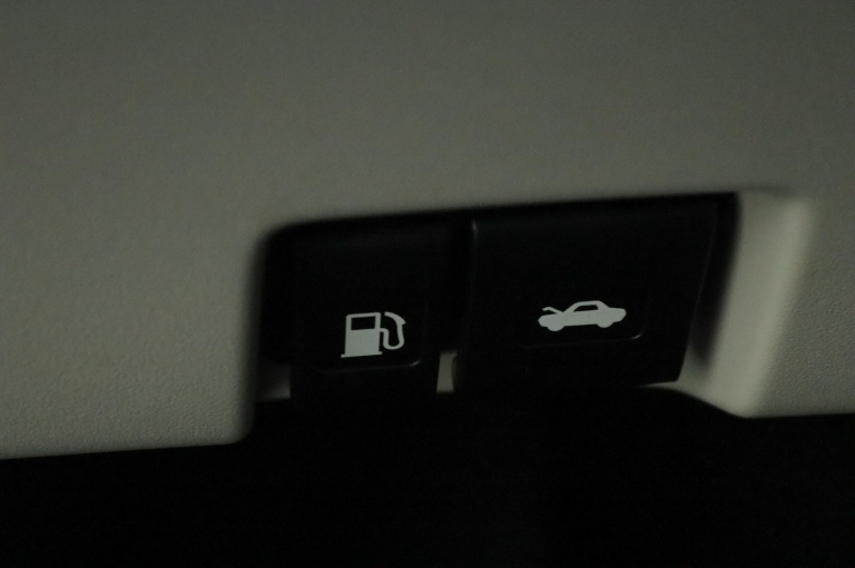 Suzuki Swift - 1.2 Style Smart Hybrid 32