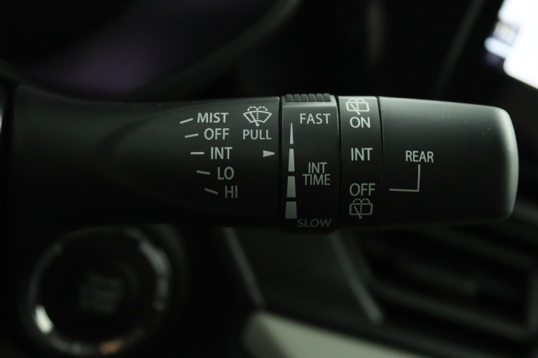 Suzuki Swift - 1.2 Style Smart Hybrid 34