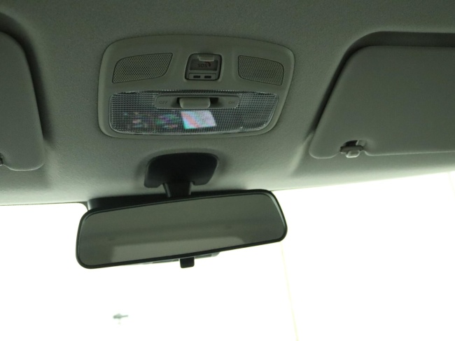 Suzuki Swift - 1.2 Style Smart Hybrid