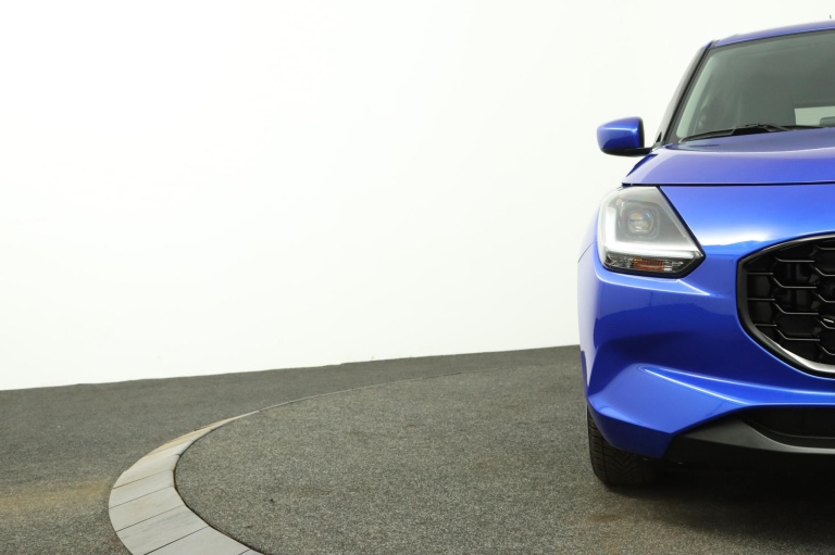 Suzuki Swift - 1.2 Style Smart Hybrid 38