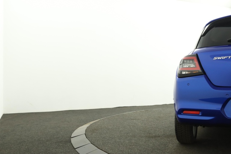 Suzuki Swift - 1.2 Style Smart Hybrid 42