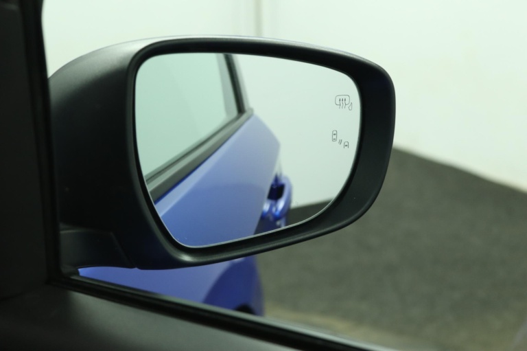 Suzuki Swift - 1.2 Style Smart Hybrid 44