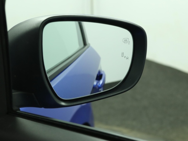 Suzuki Swift - 1.2 Style Smart Hybrid